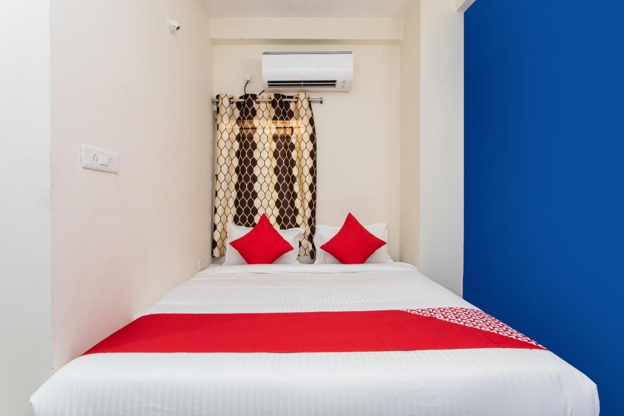 Oyo 27862 Hotel Brooklyn Indore Exterior foto